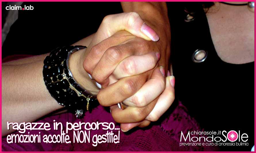 MANI MONDOSOLE RAGAZZE